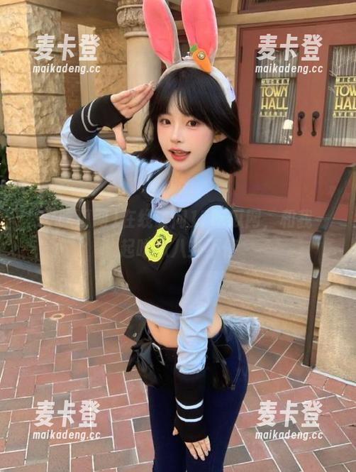 在线访问17吃瓜网，和我一起吃瓜八卦不停