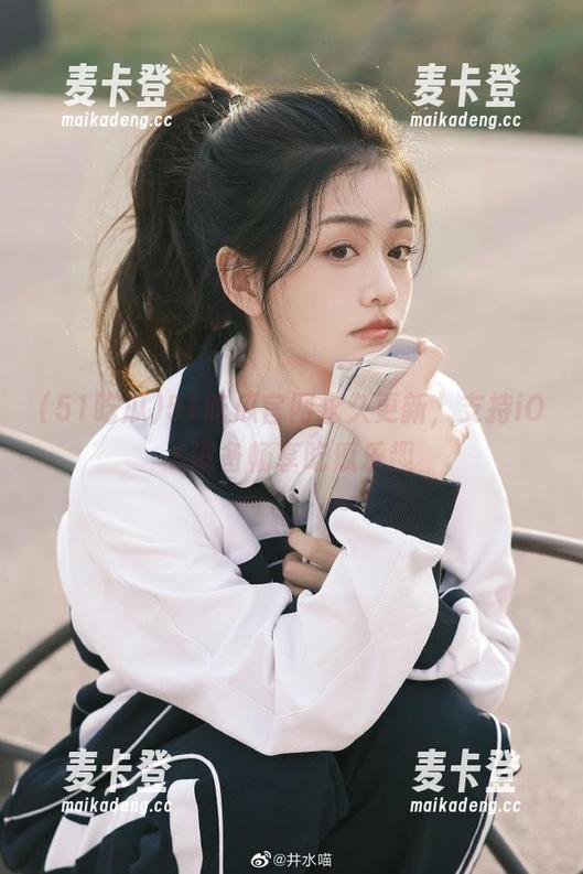 51吃瓜官网永久更新，支持iOS设备畅享吃瓜乐趣