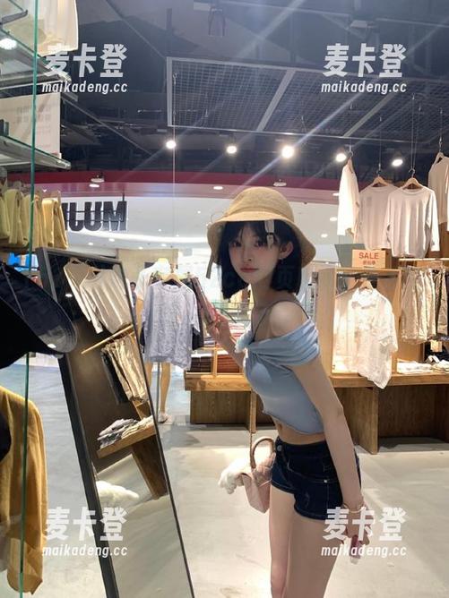 妹子专属52cg网页收藏，吃瓜资讯一网打尽哦