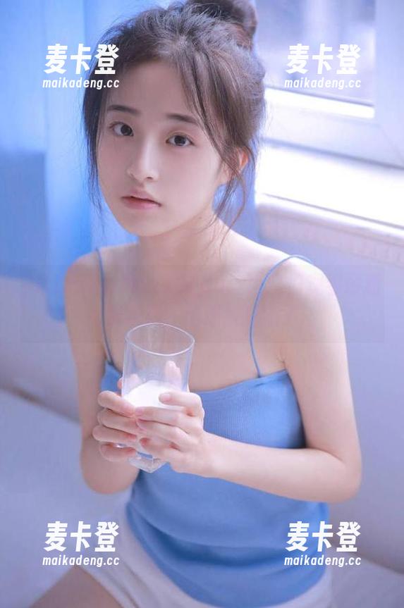 tttzzz07du让粉丝们观看最新娱乐瓜，真是太过瘾了
