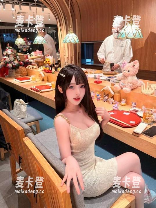 www.51cg28在线等你来瓜，带你永不迷路吃遍娱乐！