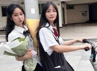 在ZZTT分享吃瓜乐趣，掌握第一手热门资讯！