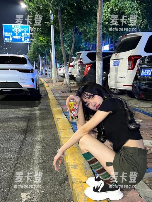 九一吃瓜群众app下载教程，轻松获取最新热点