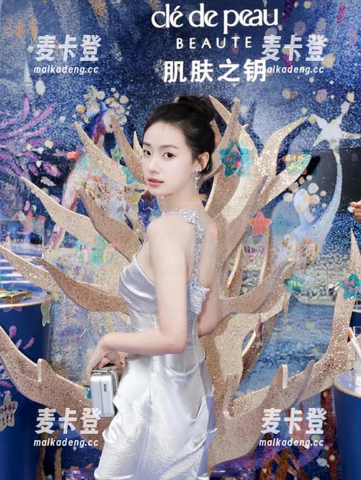 可爱黑料网页版导航，陪你开启萌味十足的吃瓜之旅！